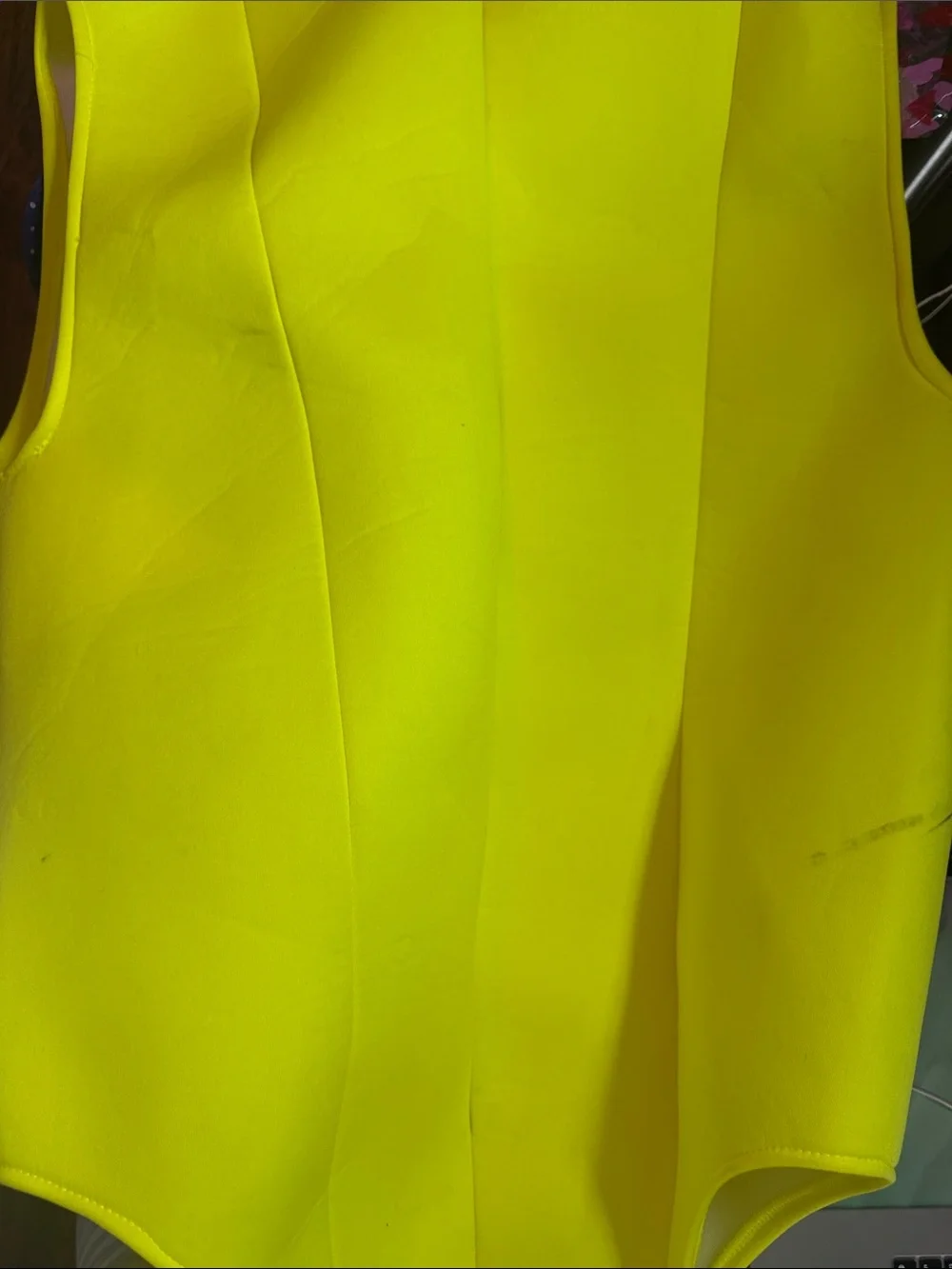 N/A bright yellow